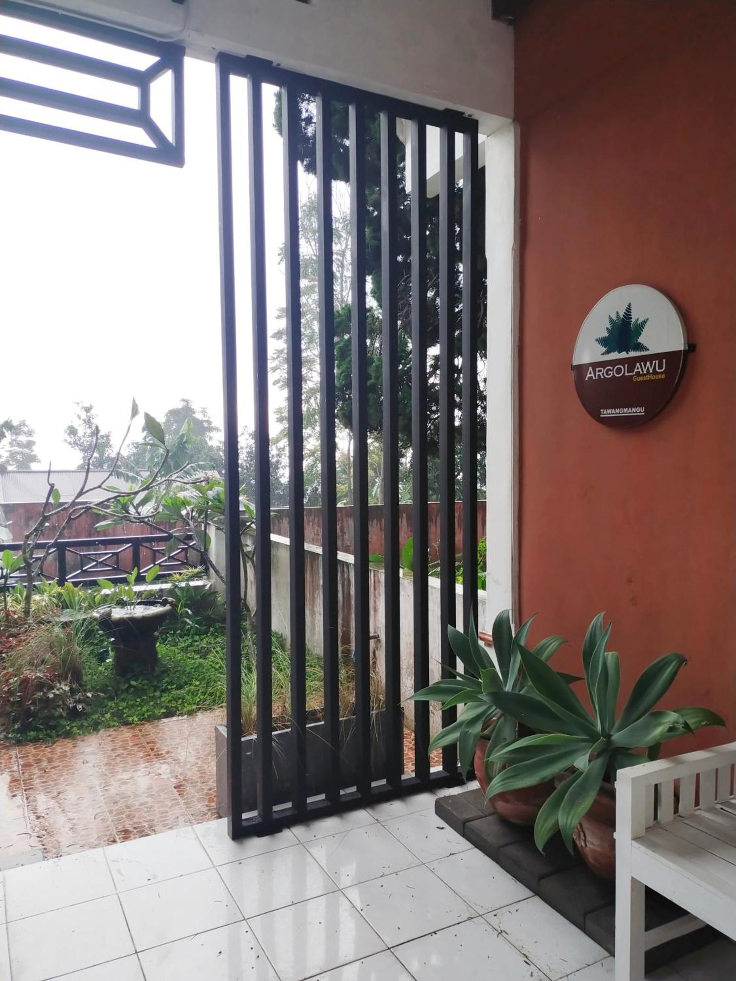 Argolawu Homestay Tawangmangu Esterno foto